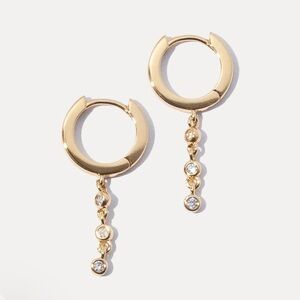 Miranda Frye Elissa Huggies